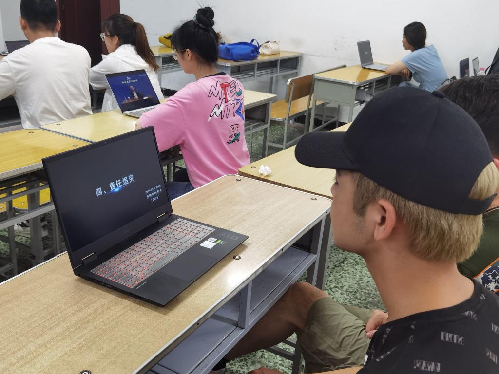 b9fd26f322b44ae936e5e80389b01983_