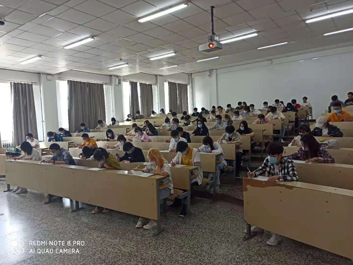 说明: C:\Users\hello-y\Desktop\9bd56bce6bd032cec00058b0b916130.jpg